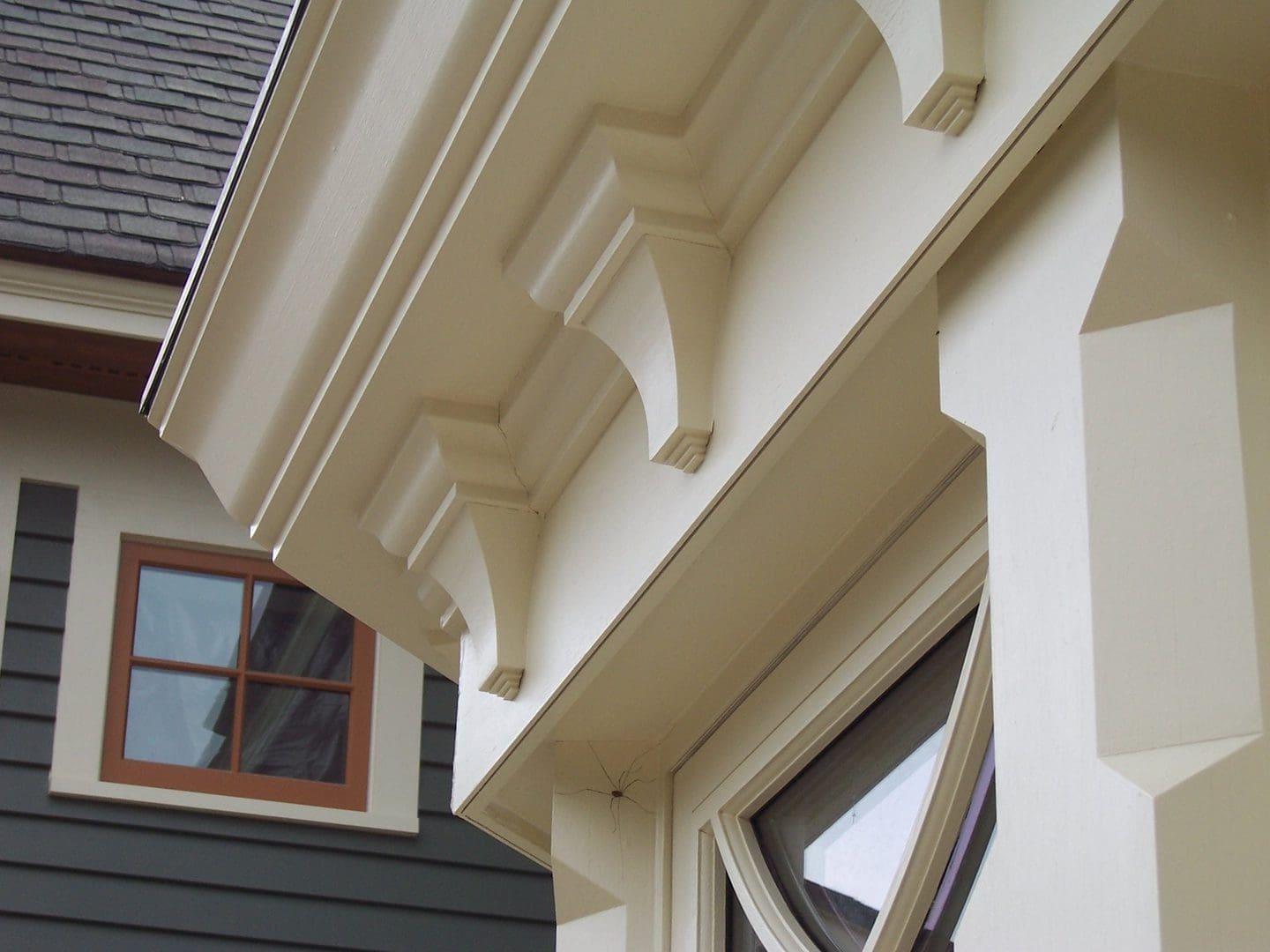 A close up of the corner of a house