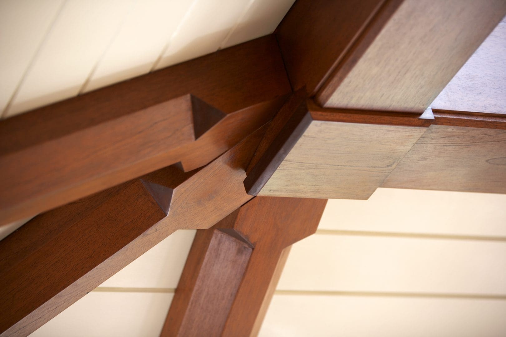 A wooden beam with some wood on it